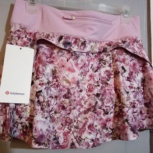 Lululemon Play Off The Pleats Skirt
